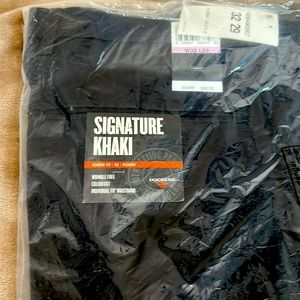 Dockers Signature Khaki Black 32/29